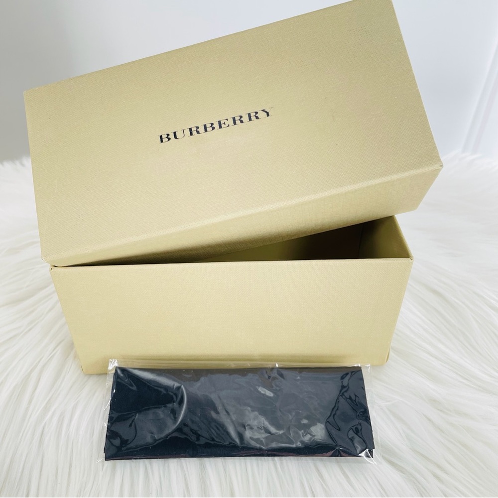 Burberry Sunglasses Box with Unopened Burberry Cleaning Cloth
